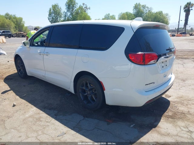 Aukcja sprzedaży 2018 Chrysler Pacifica Touring Plus, vin: 2C4RC1FG0JR287288, numer aukcji: 43143880