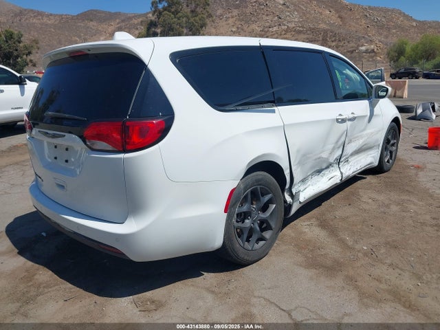 Aukcja sprzedaży 2018 Chrysler Pacifica Touring Plus, vin: 2C4RC1FG0JR287288, numer aukcji: 43143880