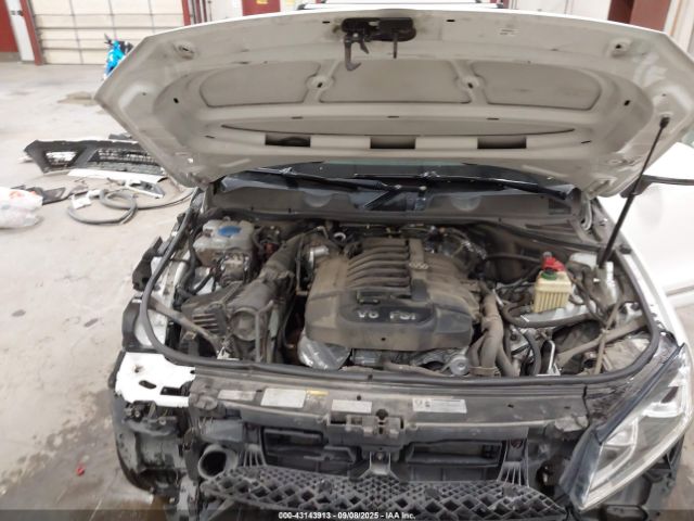 2016 VOLKSWAGEN TOUAREG WVGEF9BP9GD008521 Photo 9