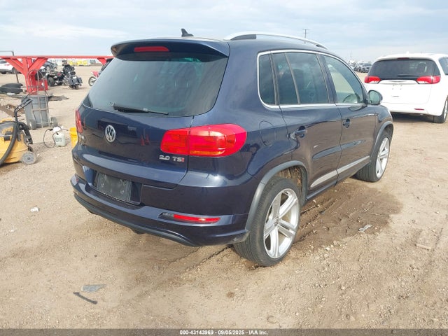 WVGAV7AX7FW093868 Volkswagen Tiguan