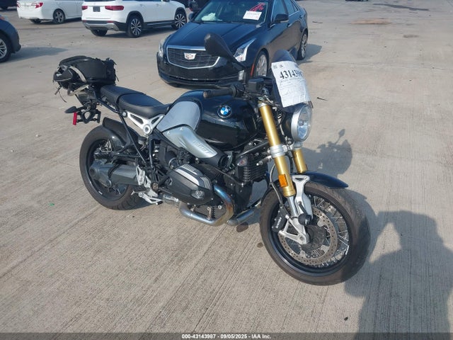 2015 BMW R NINE T WB10A1606FZ614966