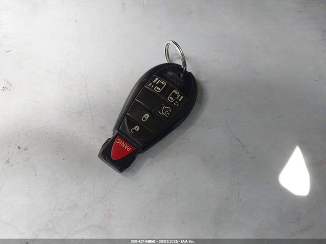 2C4RC1BG7GR206639 Chrysler Town and Country