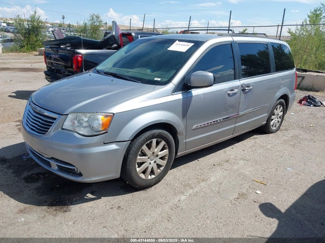 2C4RC1BG7GR206639 Chrysler Town and Country