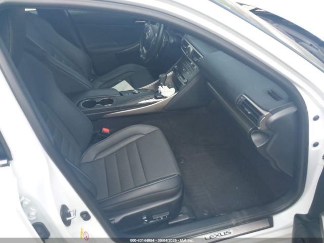 2017 LEXUS IS 300 JTHCM1D20H5022080 Photo 4