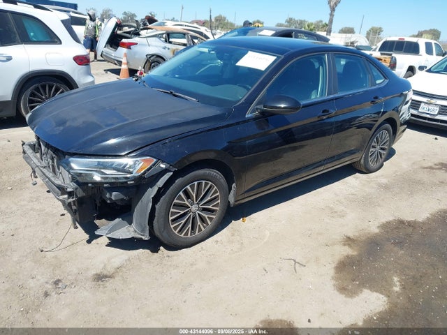 3VWC57BU7KM068574 Volkswagen 1.4 tsi