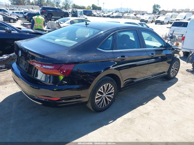 3VWC57BU7KM068574 Volkswagen 1.4 tsi