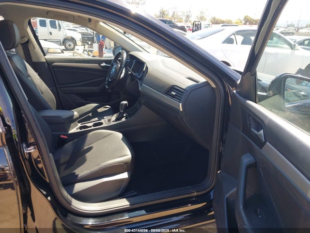 3VWC57BU7KM068574 Volkswagen 1.4 tsi