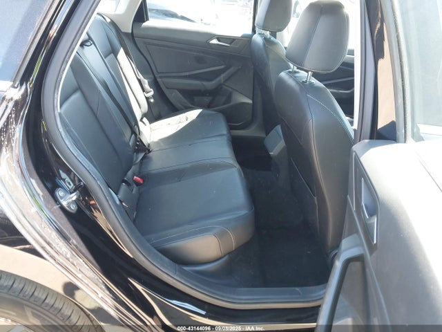 3VWC57BU7KM068574 Volkswagen 1.4 tsi