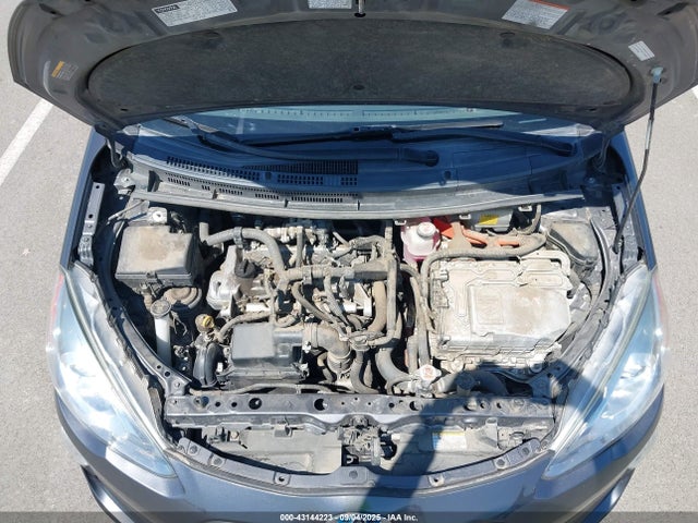 JTDKDTB38H1596101 Toyota 1nz-fxe+1lm