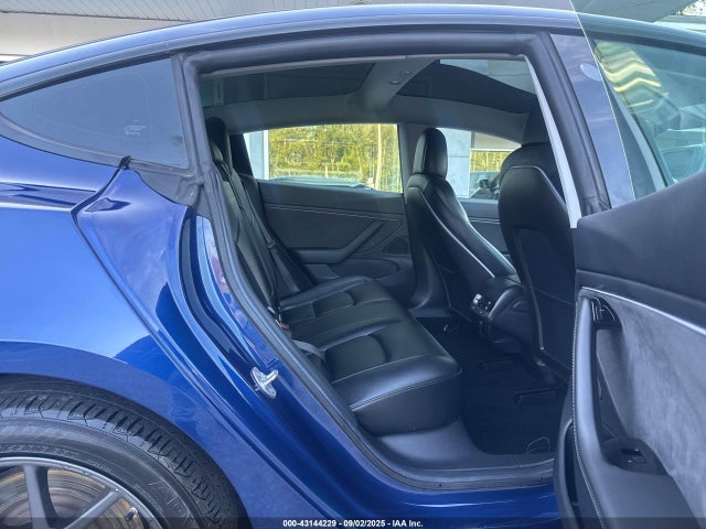 2019 TESLA MODEL 3 5YJ3E1EBXKF433019 Photo 7