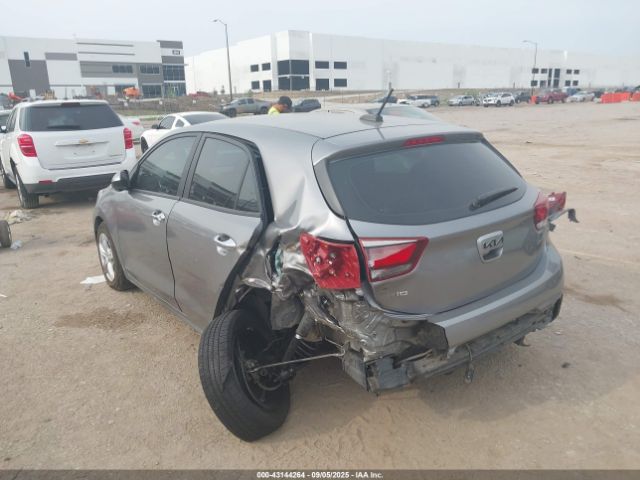 2023 KIA RIO 5-DOOR 3KPA25AD7PE588901 Photo 2