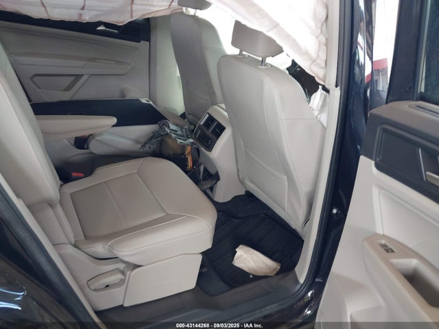 Volkswagen 3.6 fsi 2023 1V2HR2CA9PC543976 Image 8