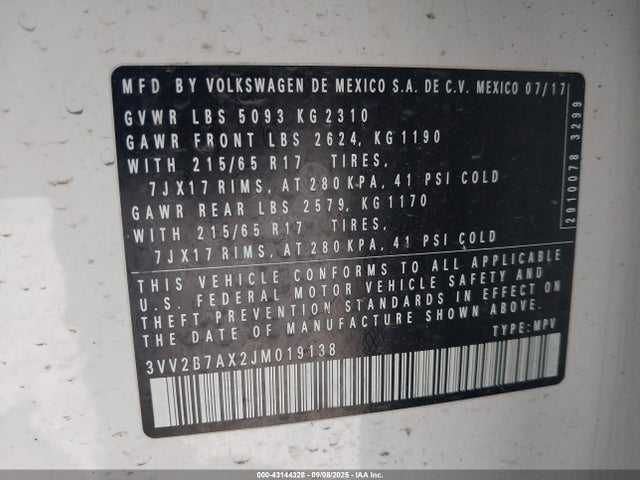 3VV2B7AX2JM019138 Volkswagen Tiguan