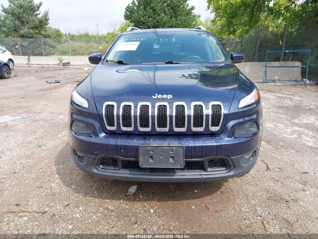 1C4PJMCS7FW627056 Jeep Cherokee
