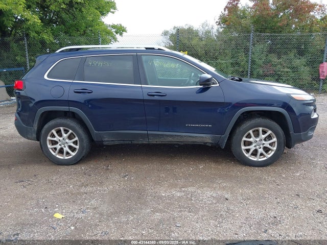 1C4PJMCS7FW627056 Jeep Cherokee