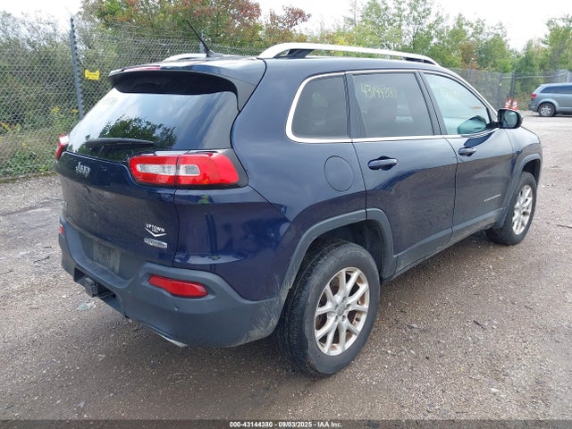 1C4PJMCS7FW627056 Jeep Cherokee