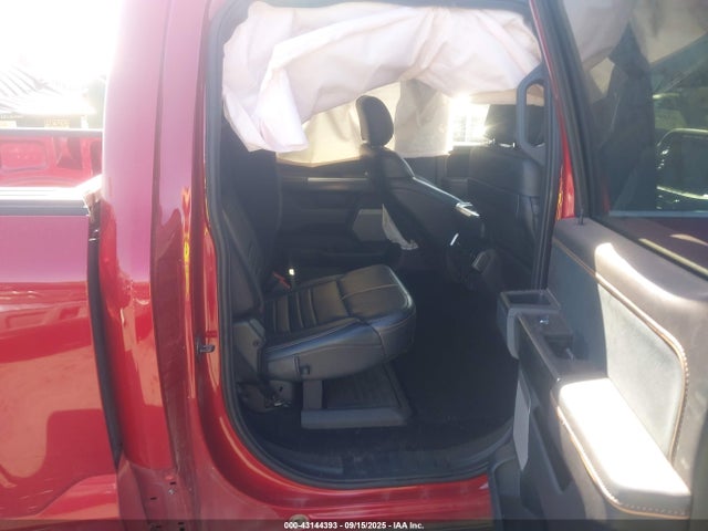 1FTFW1ED0NFC17143 Ford F-150 Platinum