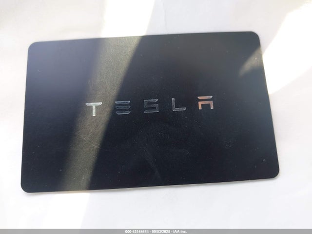 2023 TESLA MODEL Y 7SAYGDEE6PA023045 Photo 10