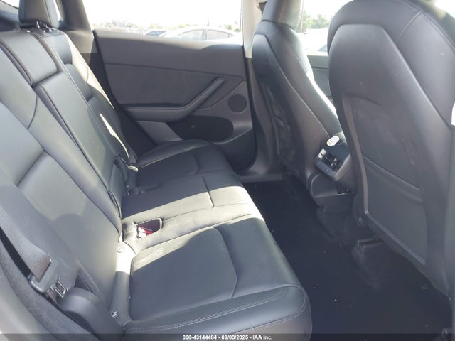 2023 TESLA MODEL Y 7SAYGDEE6PA023045 Photo 7