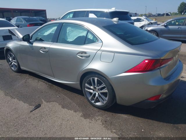 2018 LEXUS IS 300 JTHC81D2XJ5031699 Photo 2