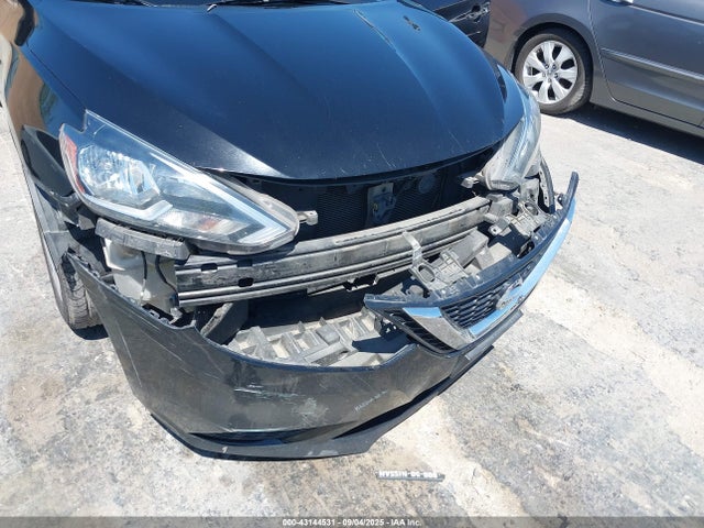 3N1AB7AP8JY305355 Nissan 2018