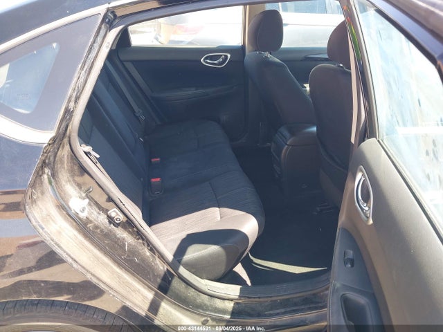 3N1AB7AP8JY305355 Nissan 2018