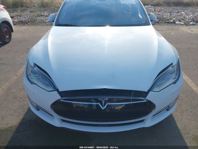 5YJSA1E46FF118958 Tesla MODEL S