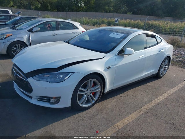 5YJSA1E46FF118958 Tesla MODEL S