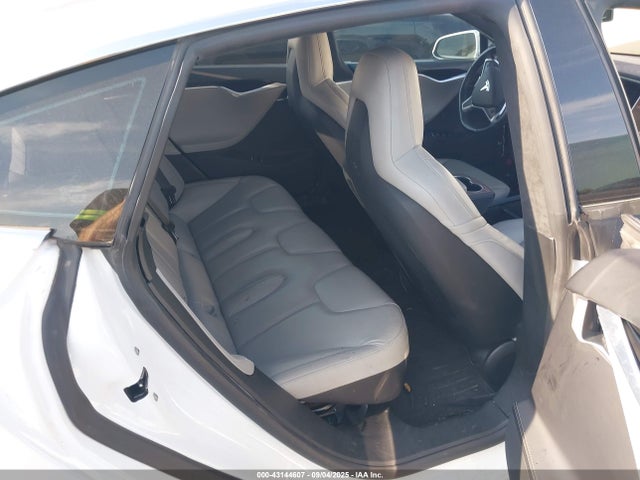 5YJSA1E46FF118958 Tesla MODEL S