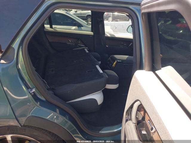 SAL1P9EU1PA152754 Land Rover aj20p6