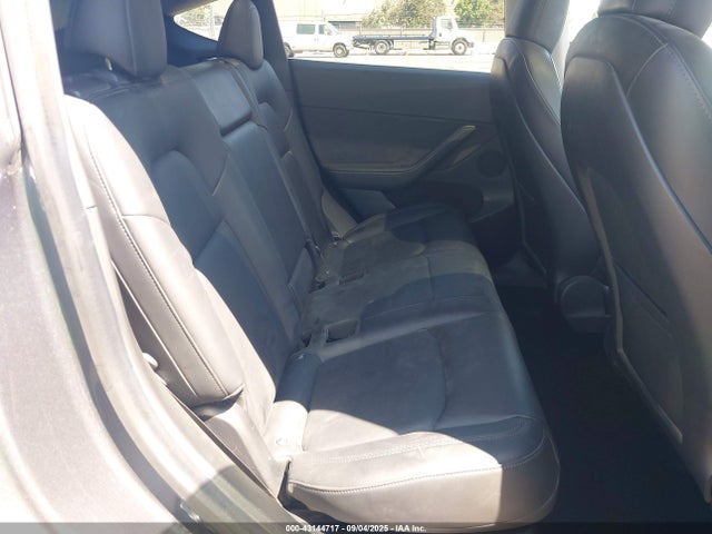 2021 TESLA MODEL Y 5YJYGDEF6MF157705 Photo 7