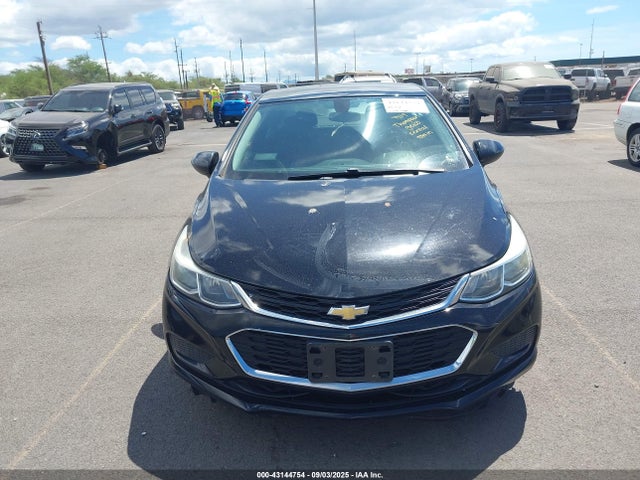 1G1BC5SM5J7105387 Chevrolet le2 -di: direct injection, vvt: variable valve timing, gen, alum