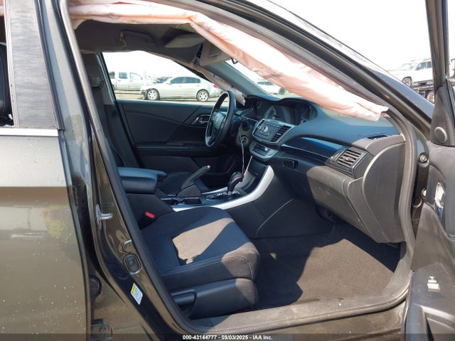 Honda k24w1 2014 1HGCR2F53EA105023 Image 5