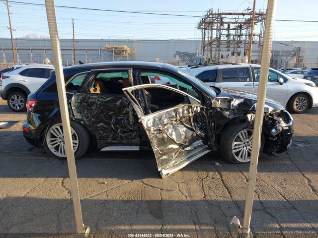 WA1BNAFY6K2114082 Audi Q5