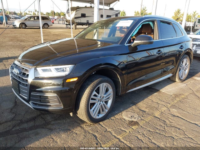 2019 AUDI Q5 WA1BNAFY6K2114082 Photo 1