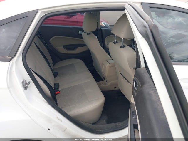 3FADP4BJ9EM202985 Ford Fiesta