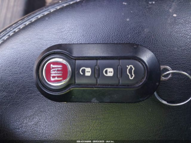 2017 FIAT 500E 3C3CFFGE3HT600529 Photo 10