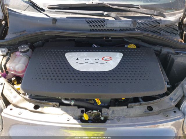 2017 FIAT 500E 3C3CFFGE3HT600529 Photo 5