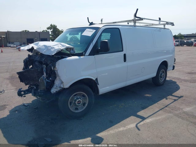 1GTW7AFP9M1310695 GMC lv1