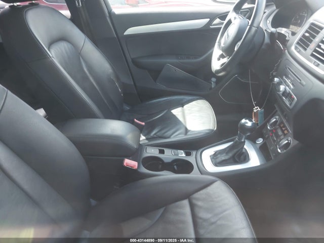 2015 AUDI Q3 WA1GFCFS6FR009243 Photo 4