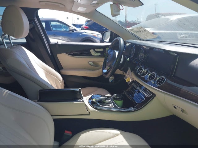 WDDZF4JB2HA094360 Mercedes-Benz m274
