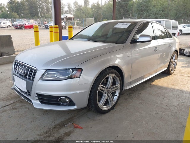 2010 AUDI S4 WAUKGAFL7AA168917 Photo 1