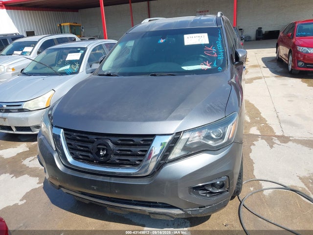 5N1DR2MN8HC658910 Nissan Pathfinder
