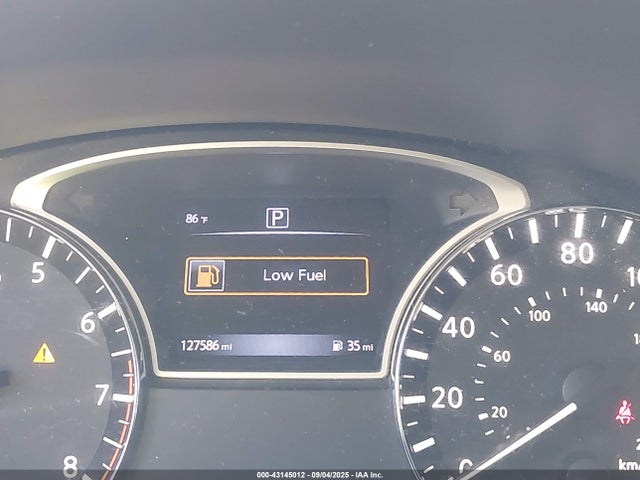 5N1DR2MN8HC658910 Nissan Pathfinder