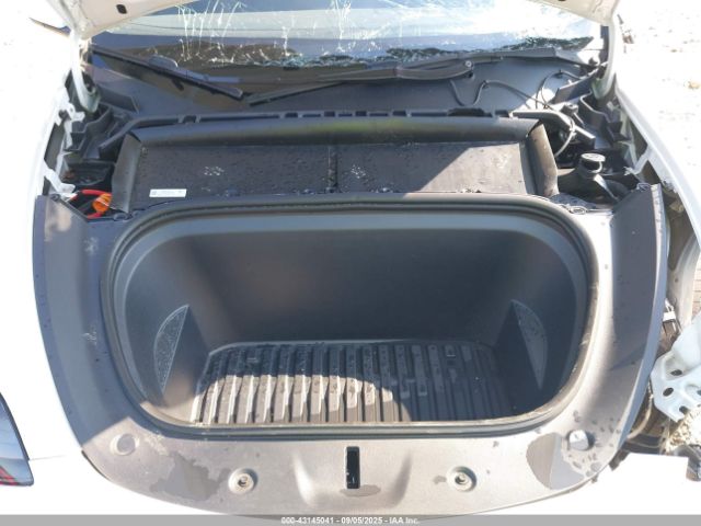 2023 TESLA MODEL Y 7SAYGAEE9PF707959 Photo 9