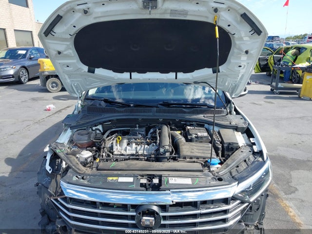 3VWG57BU6KM219454 Volkswagen 1.4 tsi