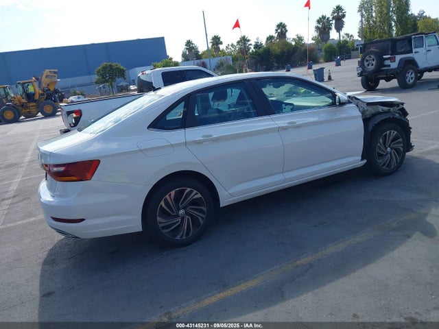 3VWG57BU6KM219454 Volkswagen 1.4 tsi