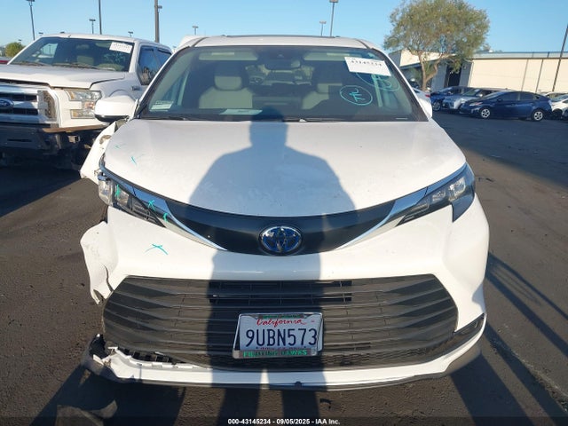 5TDBRKEC9SS262239 Toyota a25a-fxs