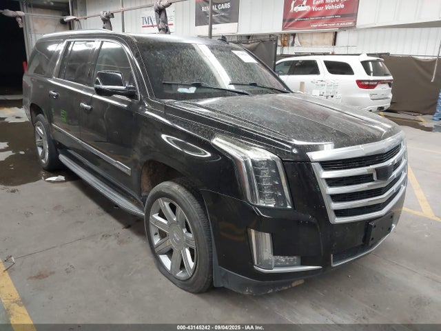 2015 CADILLAC ESCALADE ESV 1GYS3SKJ7FR703160 Photo 0