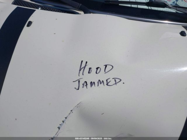 2006 MINI COOPER WMWRC33526TK67815 Photo 9